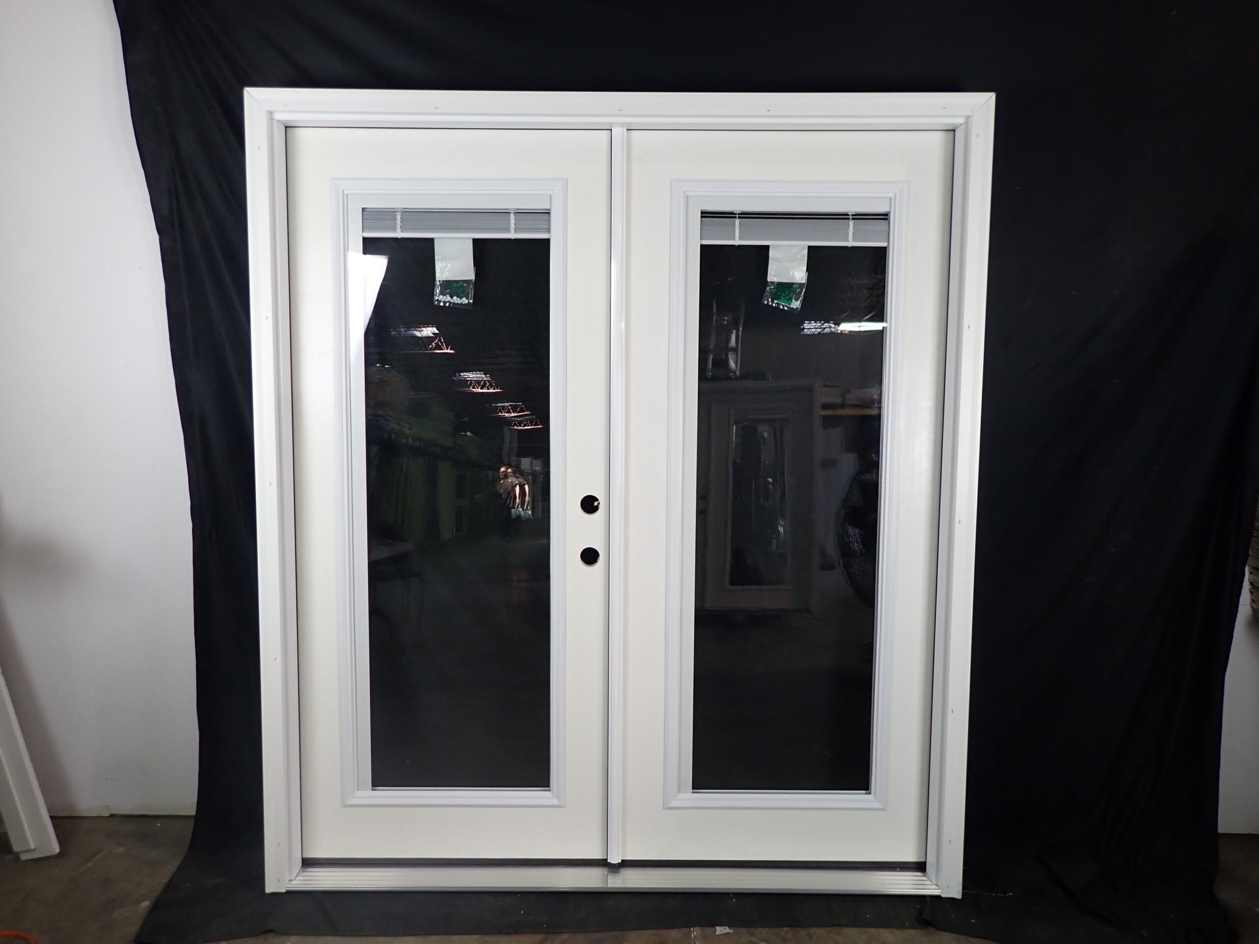 6 ft Retro Sized Patio Double Door with Miniblinds between the Glass